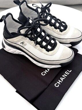 CHANEL Black Suede Calfskin Platform Low Top Trainers Sneakers Size 37